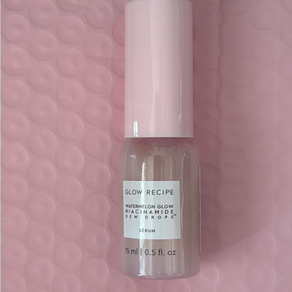 Glow Recipe Watermelon Glow Niacinamide Dew Drops - Pink and White